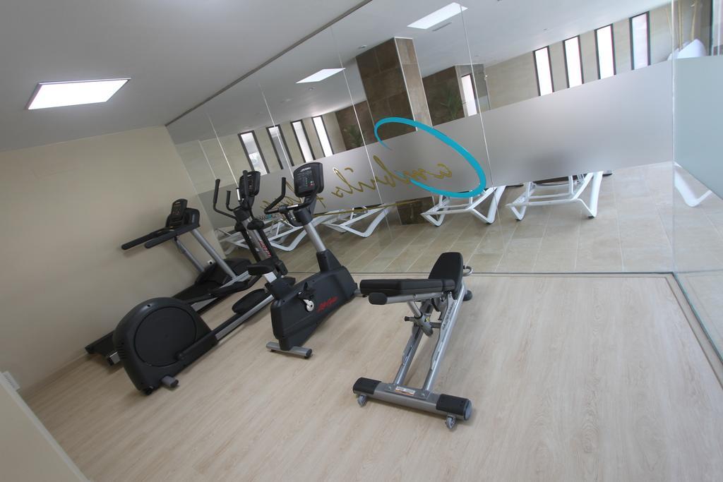 Apartamentos Cambrils Playa Spa Ngoại thất bức ảnh