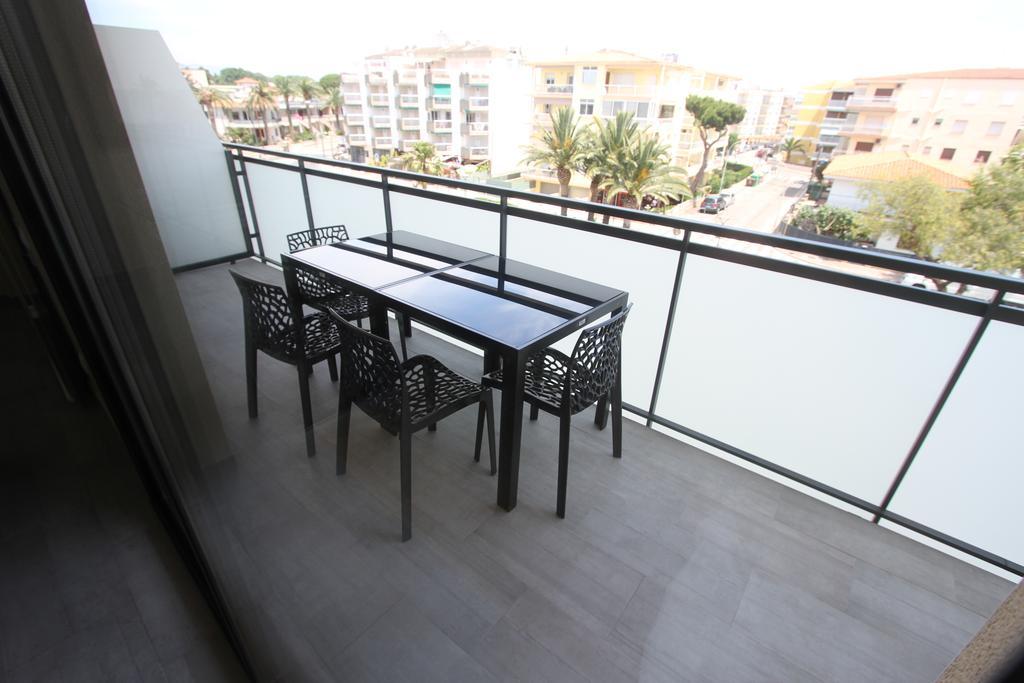 Apartamentos Cambrils Playa Spa Ngoại thất bức ảnh