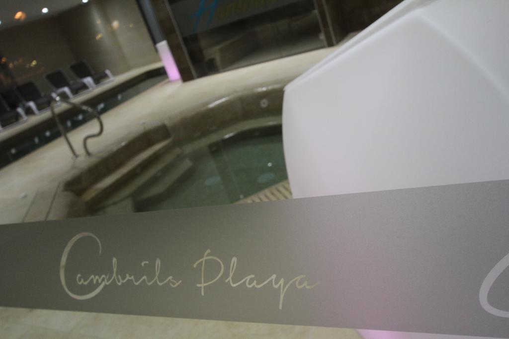 Apartamentos Cambrils Playa Spa Ngoại thất bức ảnh