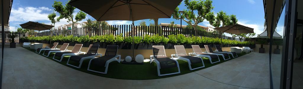 Apartamentos Cambrils Playa Spa Ngoại thất bức ảnh